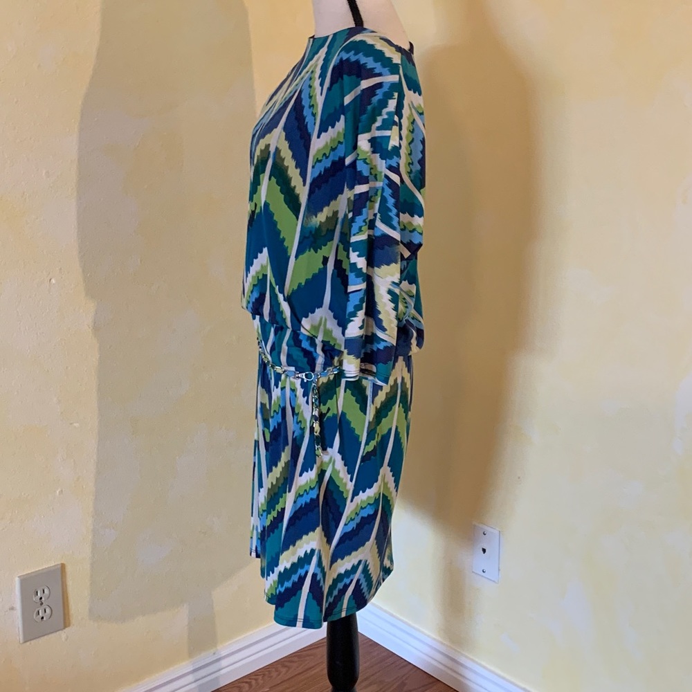 Beautiful Roz & Ali Colorful Dress - Picture 6 of 8